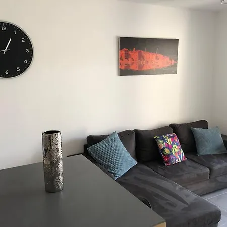 Magnifique Au Lavandou Ле-Лаванду