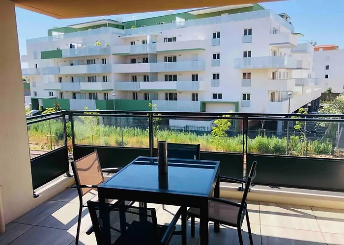 Апартаменти Magnifique Au Lavandou Ле-Лаванду