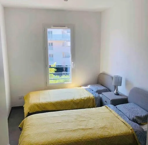 Magnifique Au Lavandou Ле-Лаванду