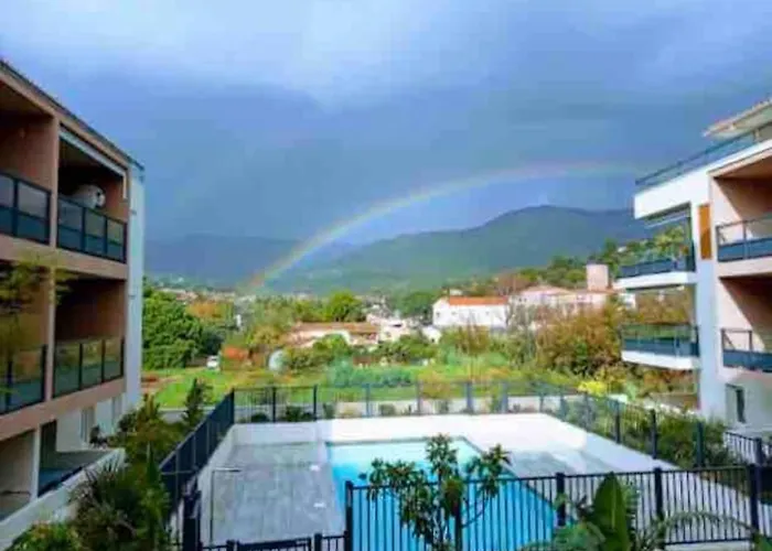 Magnifique Au Lavandou Апартаменти Ле-Лаванду